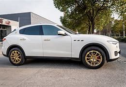 关于莱万特尔斯堡击败弗拉沃尔，保持榜首位置的信息