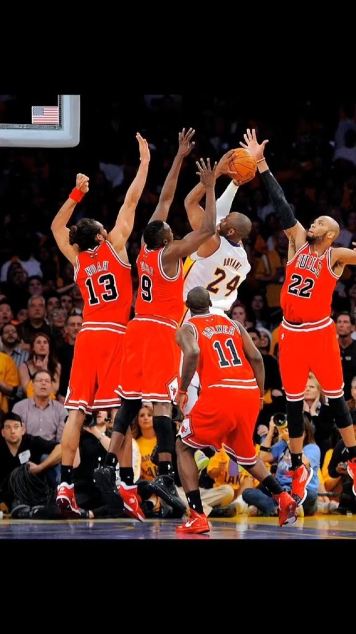 欧洲篮球联赛决赛场上激烈对抗