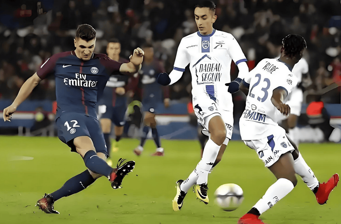 亚眠主场未能守住胜局，遗憾失利的简单介绍