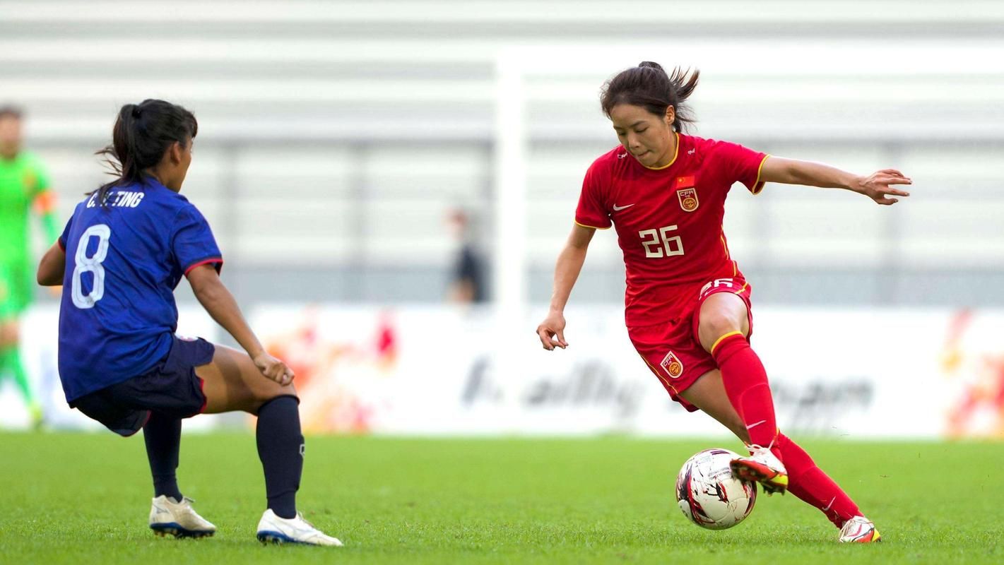 国际足球盛事：女足赛场掀起观赏高潮的简单介绍
