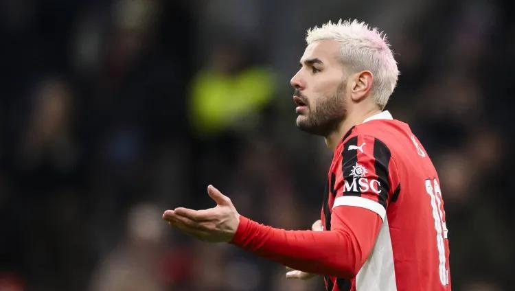 关于AC米兰遭遇失利，争冠形势岌岌可危的信息