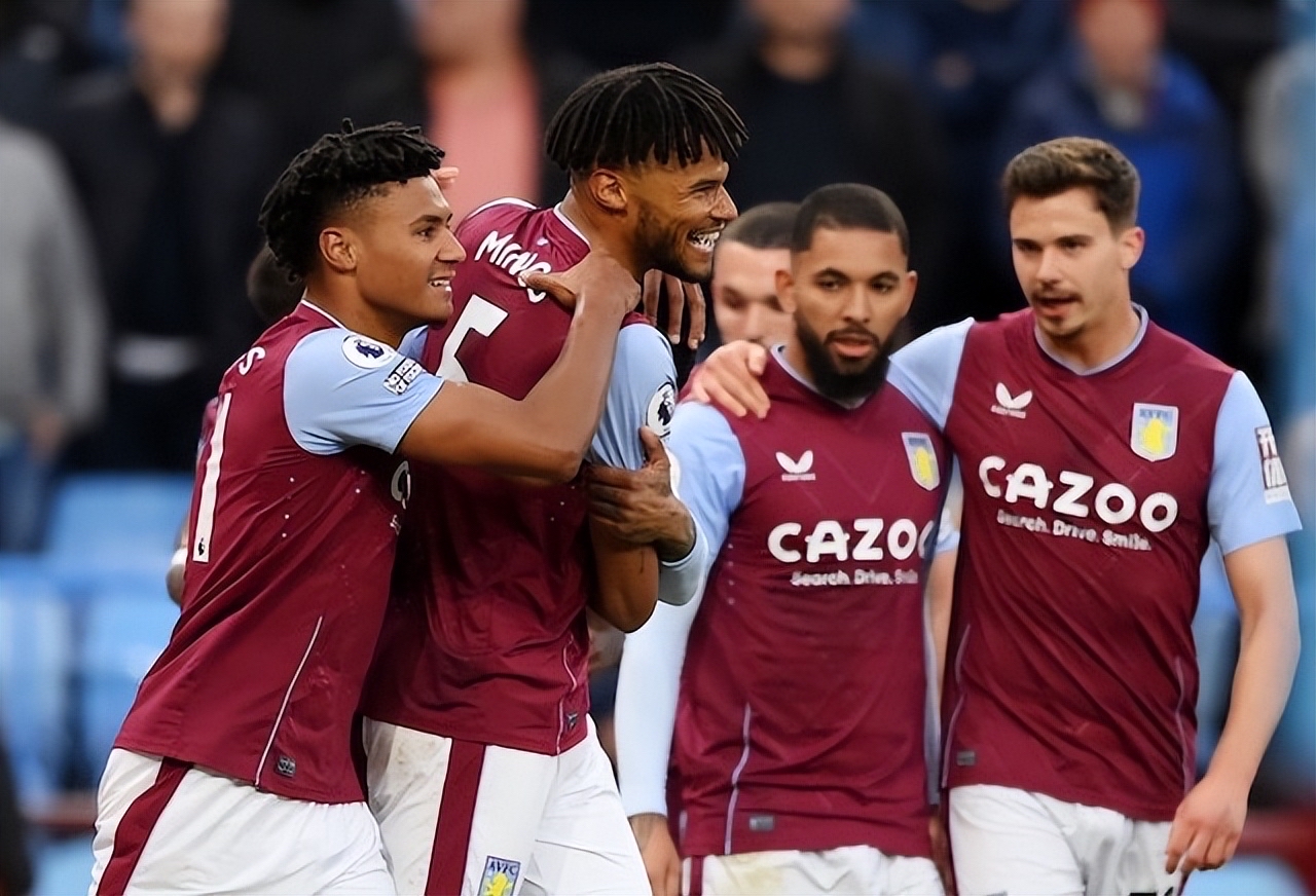 南安普顿主场领先两球，最终战胜对手