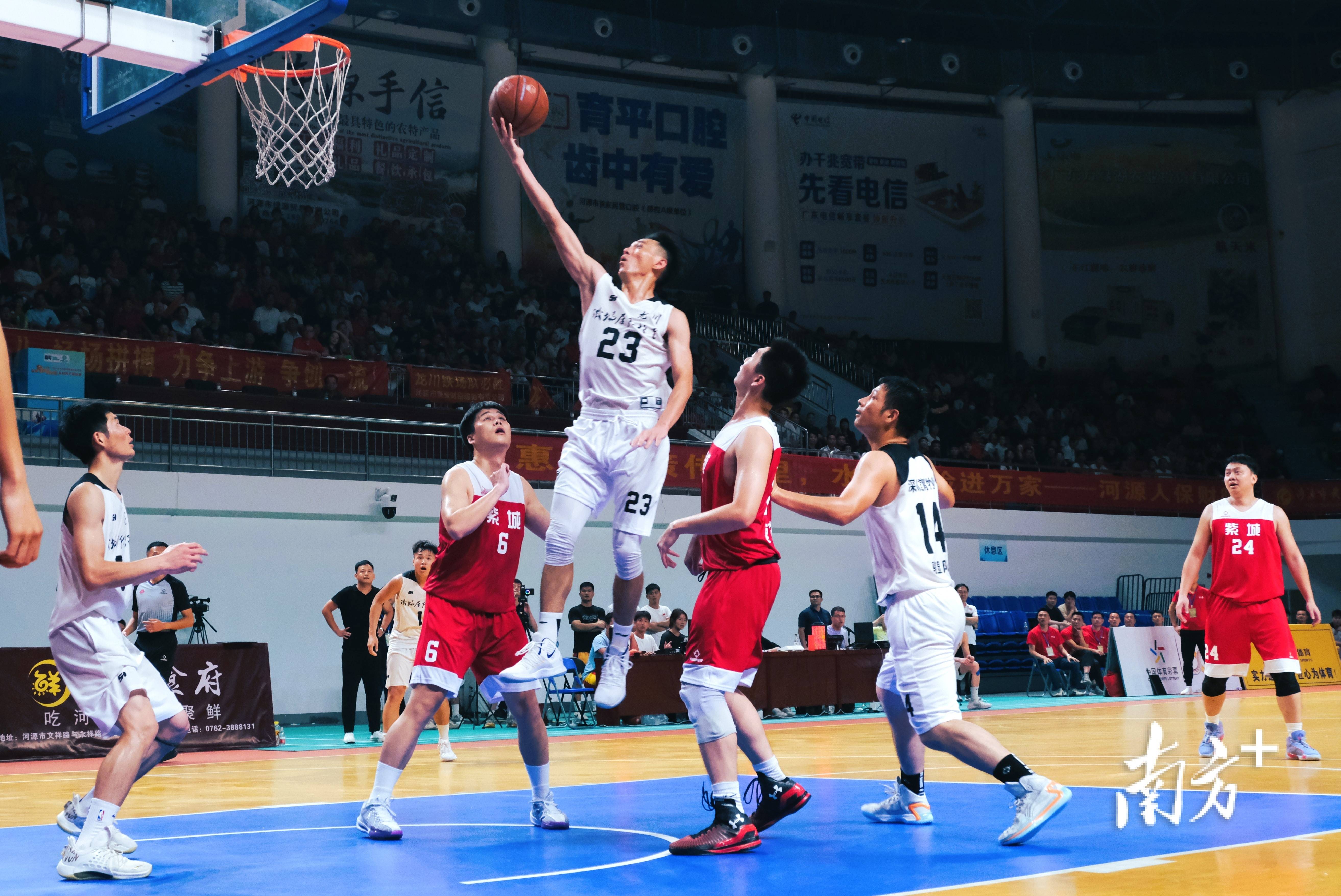 体育比赛中的精彩瞬间震撼人心