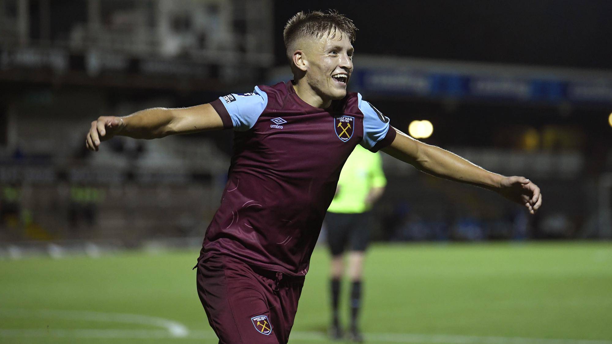 弗赖堡新帅带领球队赢得前瞻赛事