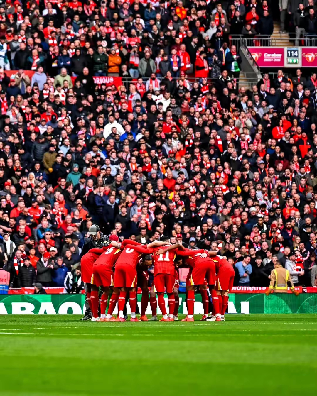 瓦伦西亚主场豪取三分,英超欧冠形势喜人 瓦伦西亚主场豪取三分,英超欧冠形势喜人